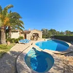 Villa Charming In Area Of Pollensa By Renthousing