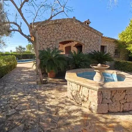 Villa Charming In Area Of Pollensa By Renthousing *