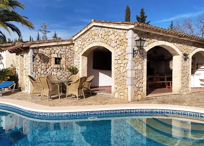 Charming In Area Of Pollensa By Renthousing Port de Pollenca